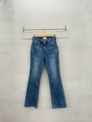 小喇叭牛仔褲