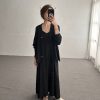 肩帶式V領口袋洋裝